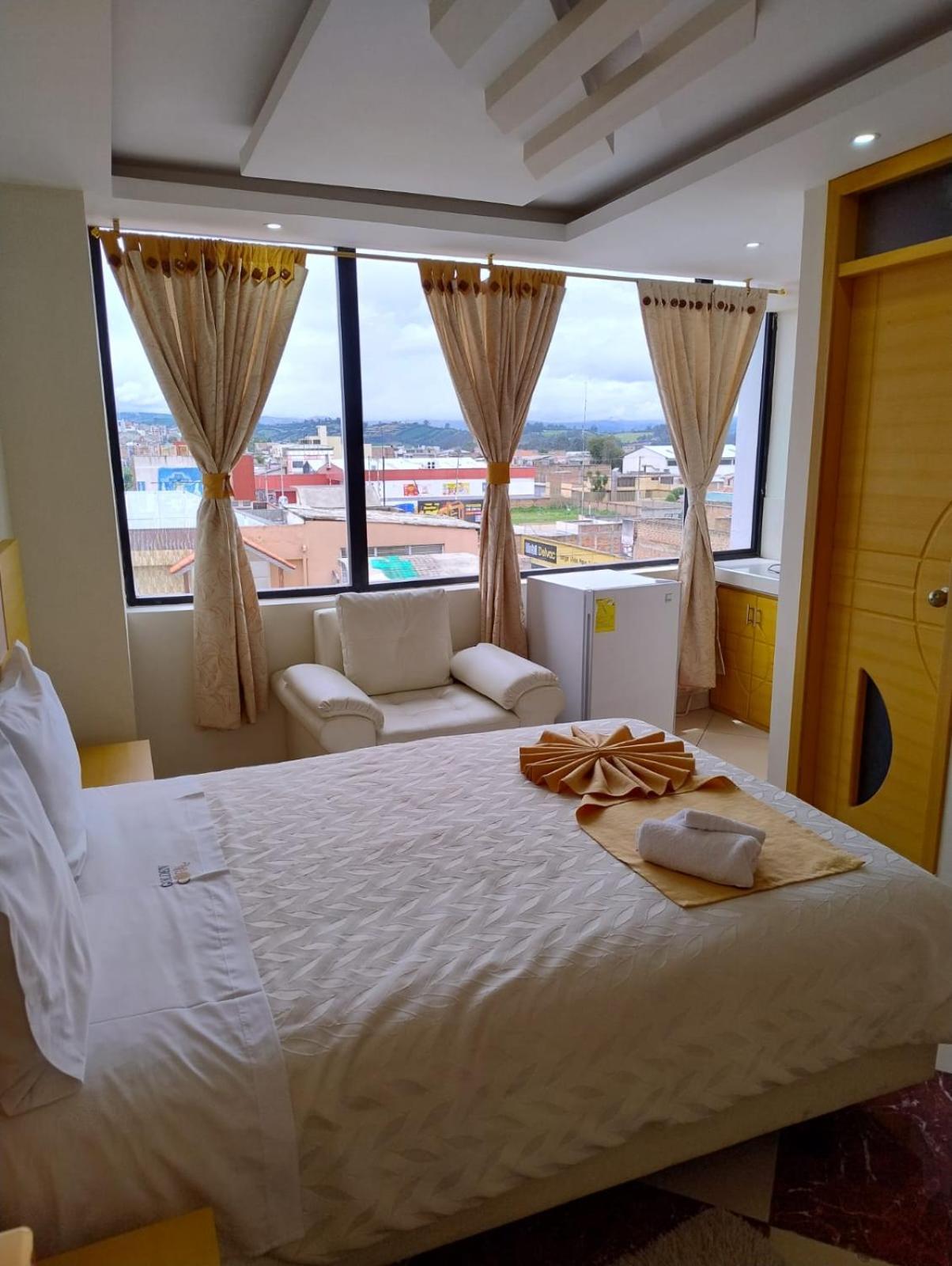 Tulcán Hotel Golden Coral מראה חיצוני תמונה